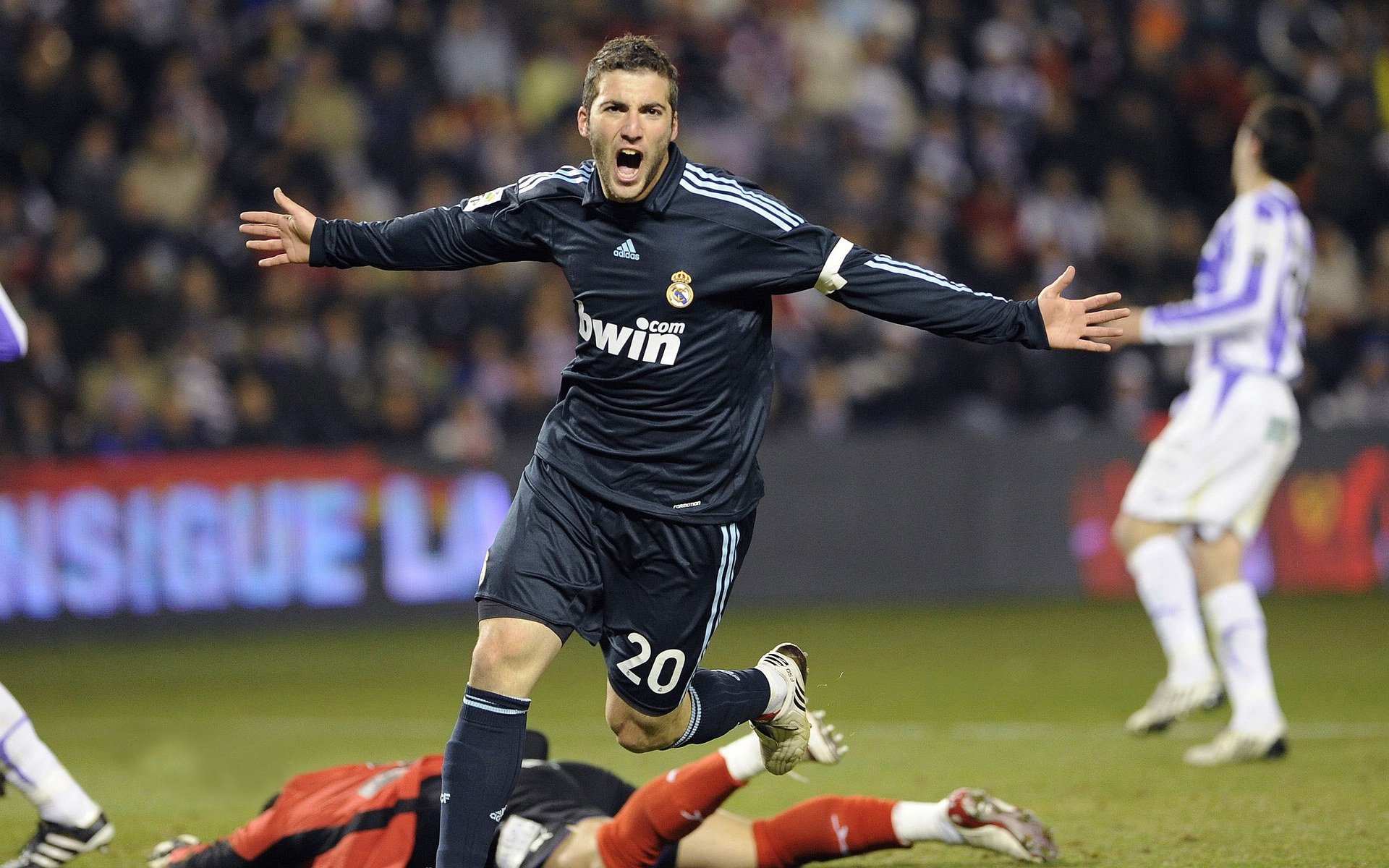 葡萄牙队轻取爱尔兰，小组领先优势巩固，葡萄牙对爱尔兰比赛视频