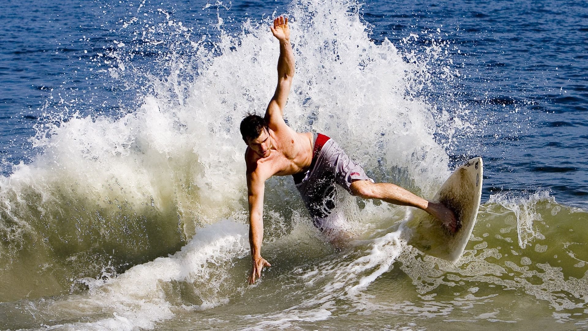 开云体育官网下载-波兰队未来规划：如何结合国内外经验，为球员创造更多成长机会